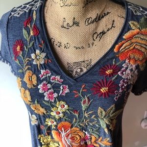 FLASH SALE Johnny Was embroidered Floral Dress